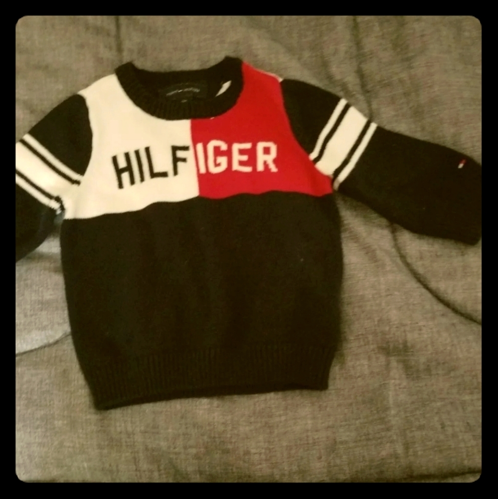 Tommy Hilfiger sweater